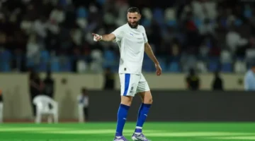 سداسية تاريخية.. الهلال يكتسح وبنزيما يحرز أهدافاً مثيرة في ظهوره الأول بموسم 2026